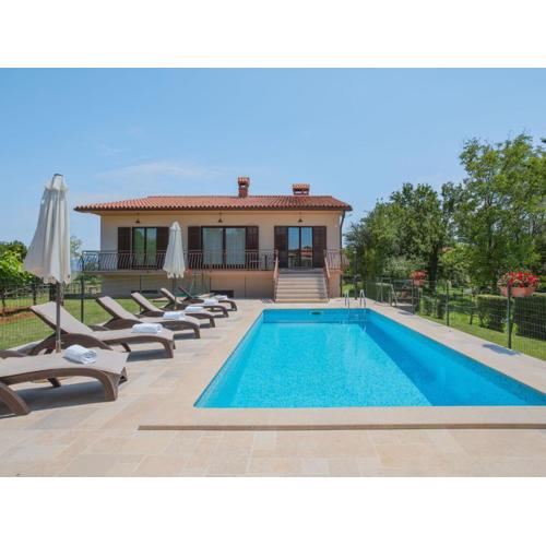Holiday Home Ana by Interhome