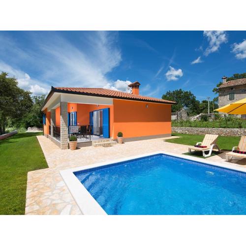 Holiday Home Ana by Interhome