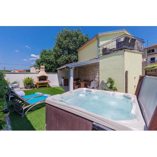Holiday Home Ana