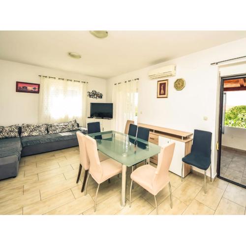 Holiday Home Anđela by Interhome