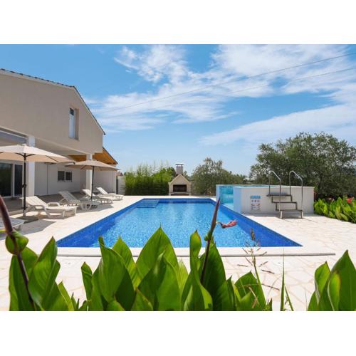 Holiday Home Anima by Interhome