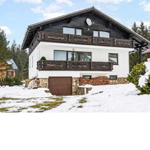Holiday Home Apartmány Burger by Interhome
