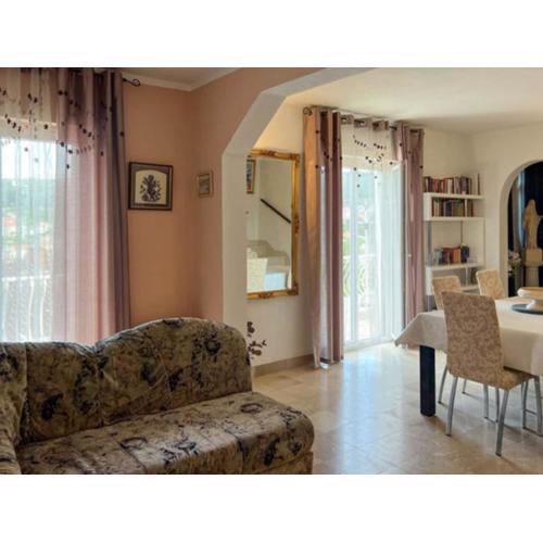 Holiday Home Aurora - Three bedroom Holiday Home