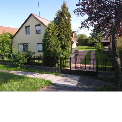 Holiday home Balatonlelle/Balaton 19095