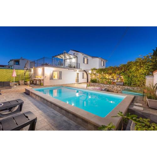 Holiday home Dioniza