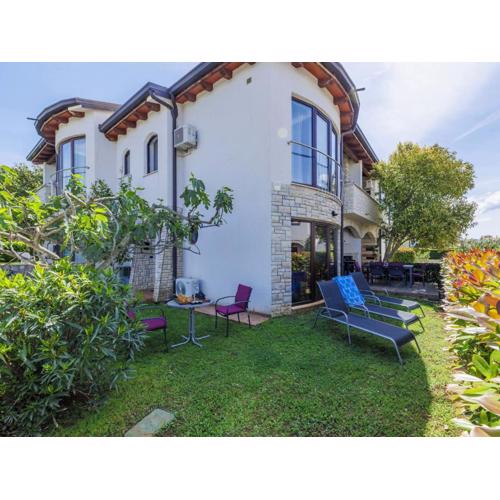 Holiday Home Dlan by Interhome