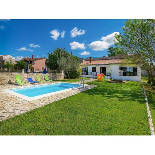 Holiday Home Dora by Interhome