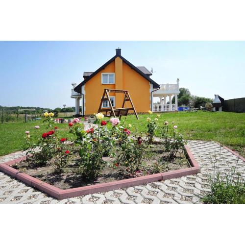 Holiday home for 10 Person in Nowe Warpno, cleaning included