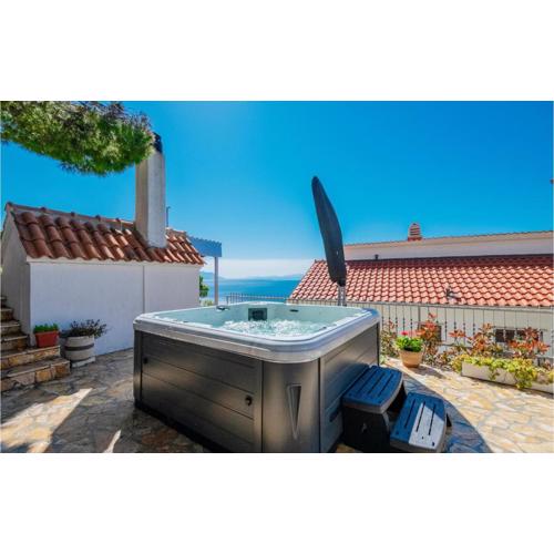 Holiday Home Franje Tudmana V