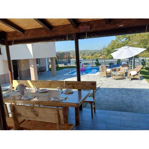 Holiday Home Gra ec - Three Bedroom Holiday Home with swimming pool