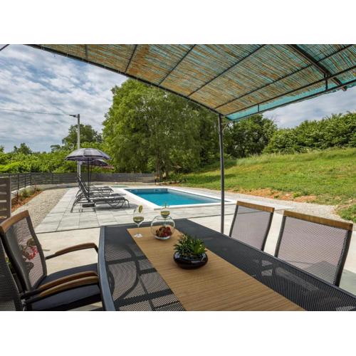 Holiday Home Hamara by Interhome