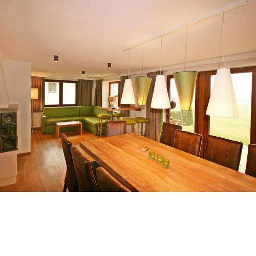 Holiday Home Happy by Interhome