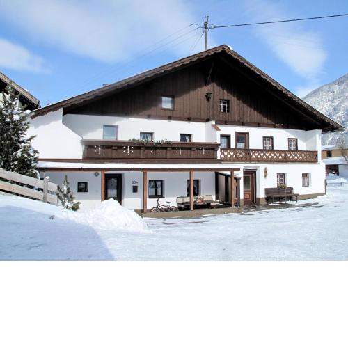 Holiday Home Helena by Interhome