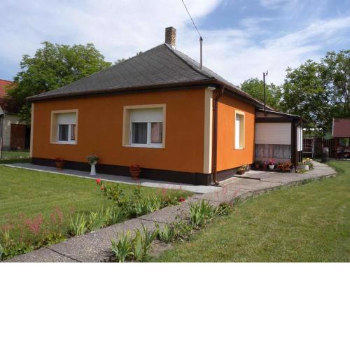 Holiday home in Balatonfenyves 18379