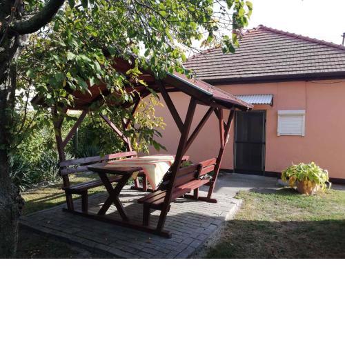 Holiday home in Balatonfenyves 38430