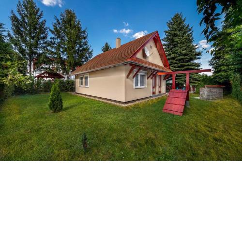Holiday home in Balatonmariafürdo 40848