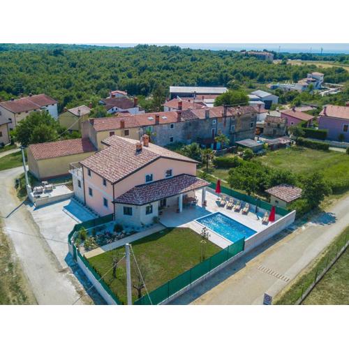 Holiday Home in Brtonigla with Private Pool