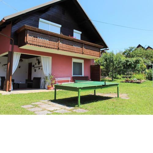 Holiday home in Carinthia near Lake Klopeiner
