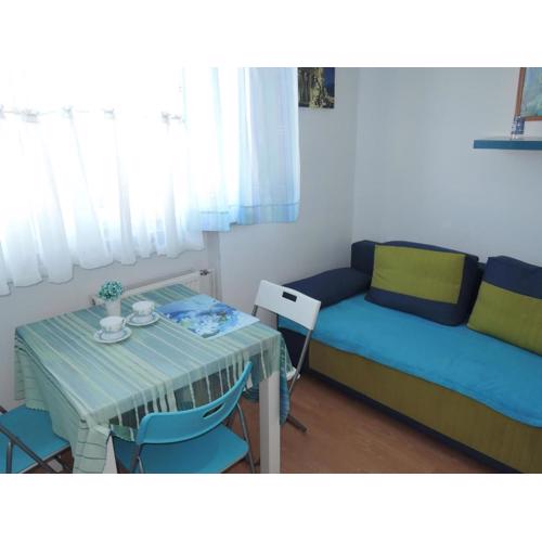 Holiday Home in Dziwnówek near Clean Beach