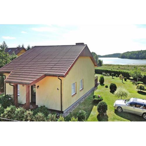 Holiday Home in Kolczewo by the Lake