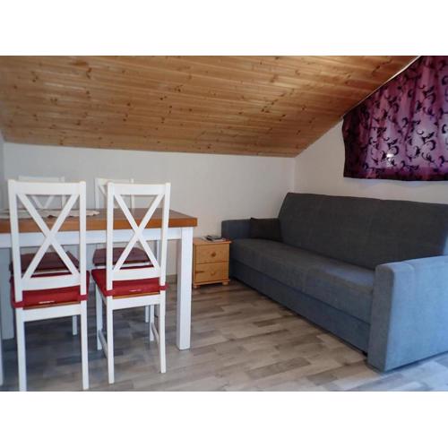 Holiday Home in Kolczewo with Lake Access