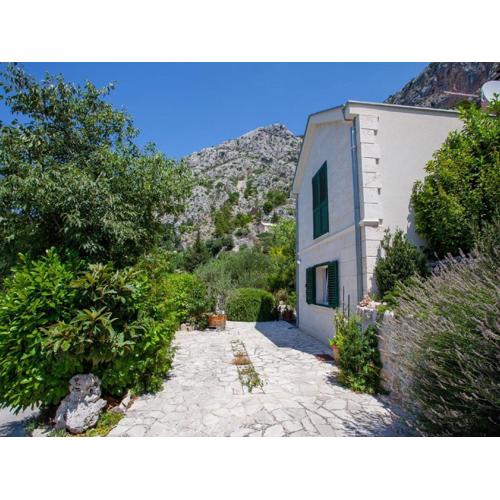 Holiday Home in Makarska with garden
