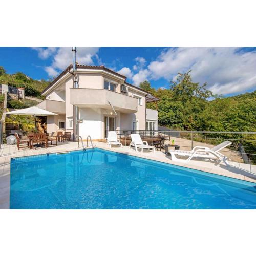 Holiday home in Poljane 47618