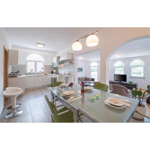 Holiday Home Kacana V