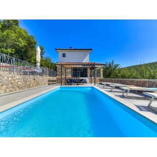 Holiday Home Kal by Interhome