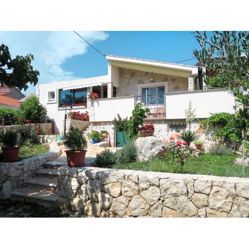 Holiday Home Kapitan by Interhome