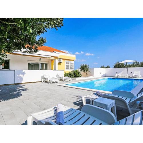 Holiday Home Karlo by Interhome