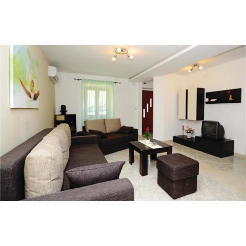 Holiday Home Kavran With Fireplace 03