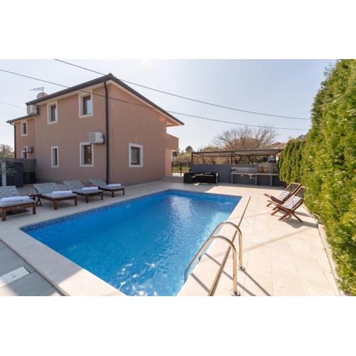 Holiday Home Kiara
