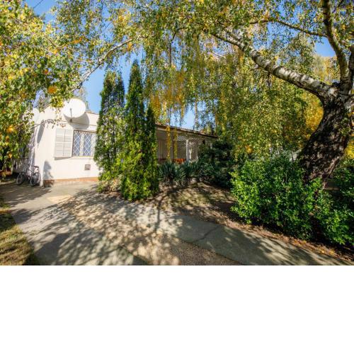 Holiday Home Kiwi by Interhome