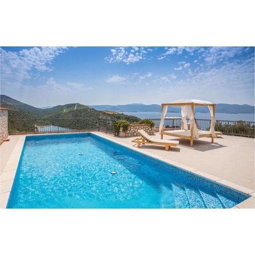 Holiday Home Kremena 72 With Outdoor Swimmingpool