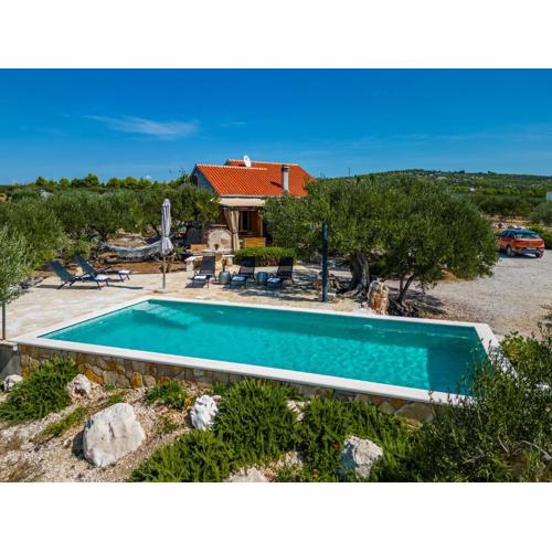 Holiday Home Kuća Sunca