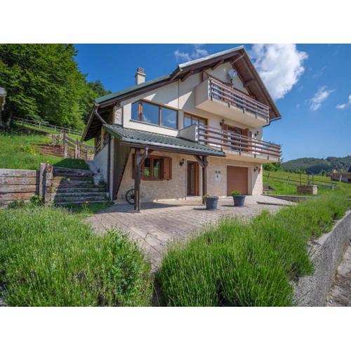 Holiday Home Lady Lavender by Interhome