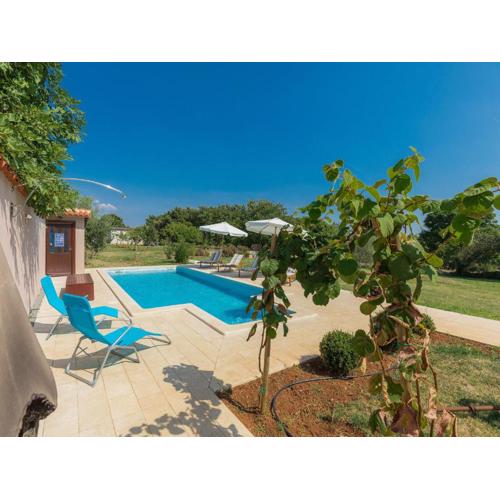 Holiday Home Lancin by Interhome