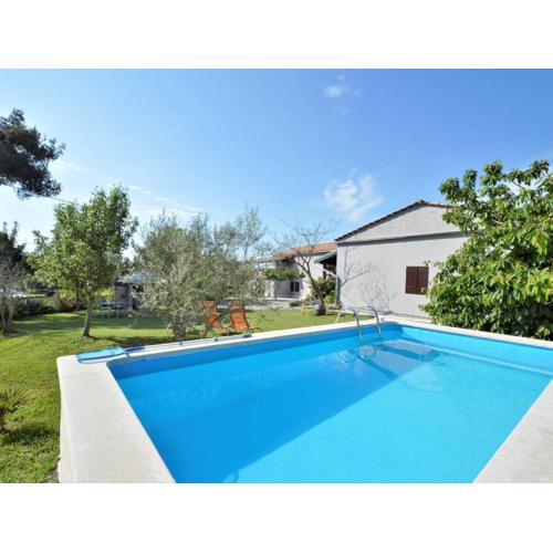 Holiday Home Latin by Interhome