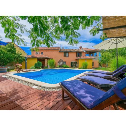 Holiday Home Loreta by Interhome