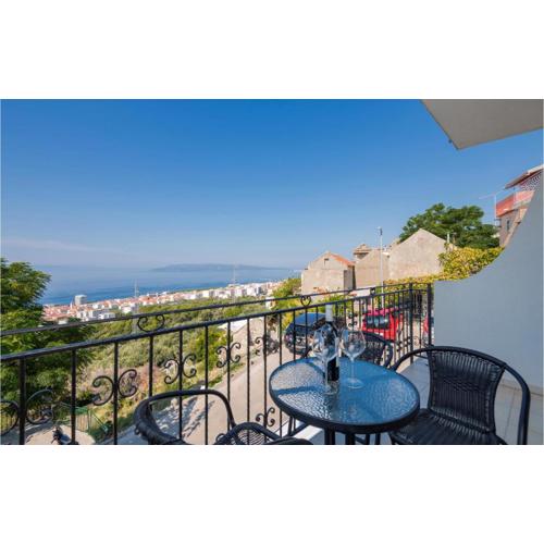 Holiday Home Makarska Puharici