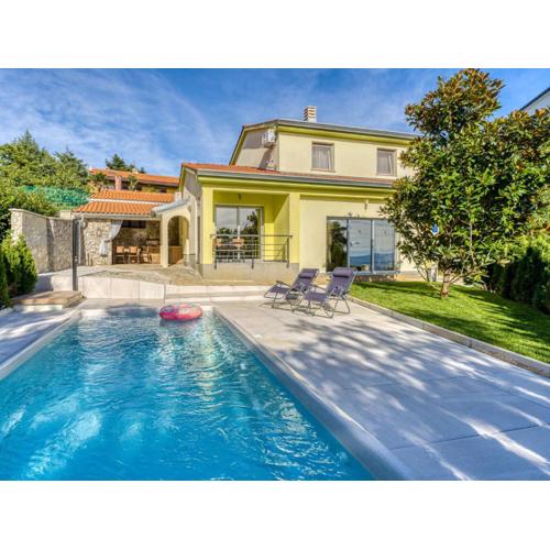 Holiday Home Mery by Interhome