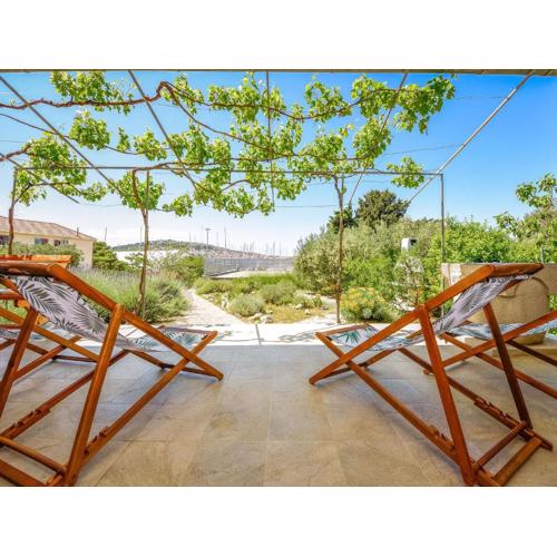 Holiday Home Mihotić by Interhome