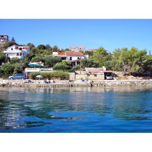 Holiday Home Mirta by Interhome