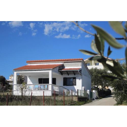 Holiday Home Mirta
