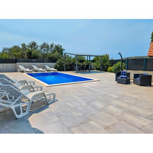 Holiday Home Nancy by Interhome