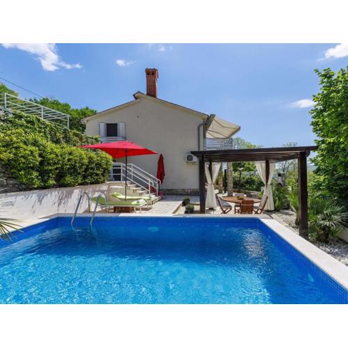 Holiday Home Nira by Interhome