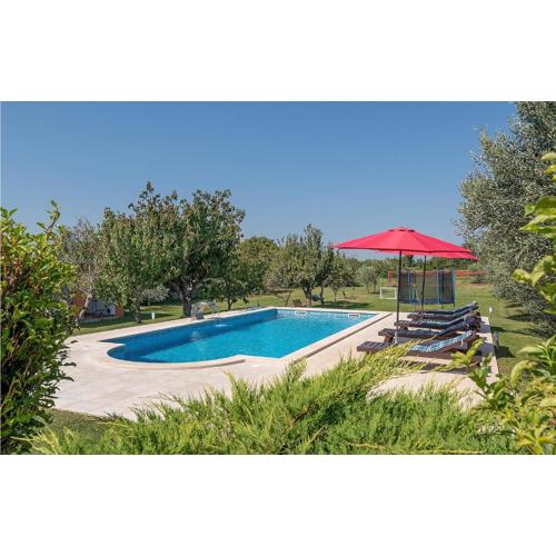 Holiday Home Orihi I