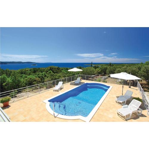 Holiday Home Pelegrin 58