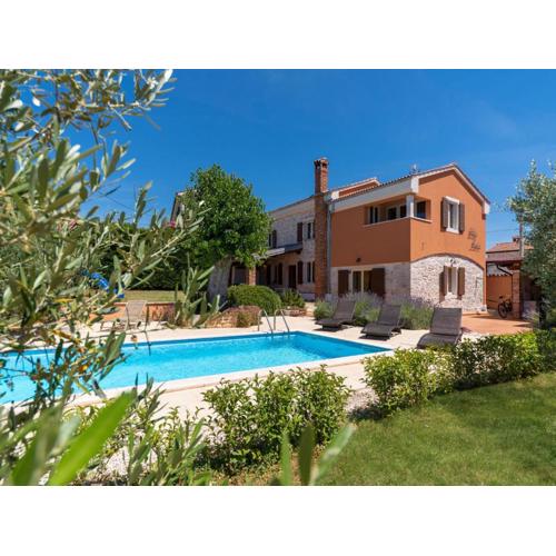 Holiday Home Petra by Interhome